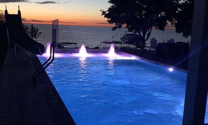 Sturgeon Bay Casa | Enjoy your own private family resort! Pool, hot tub, lakefront, sunsets, more!