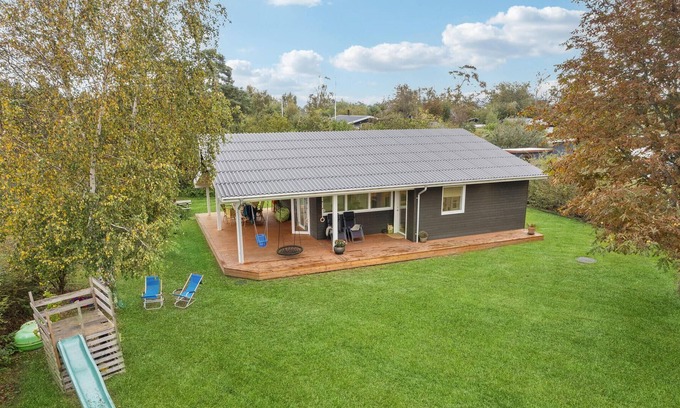 Havnsø Casa | Enjoy your vacation in the attractive vacation home in a beautiful location.