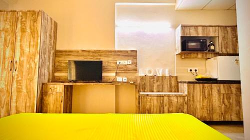Greater Noida Casa | enjoybnb