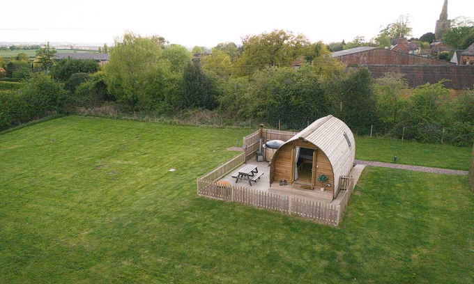 Tamworth Cabina | Estándar-Hot Tub-Cabaña-Baño privado con ducha