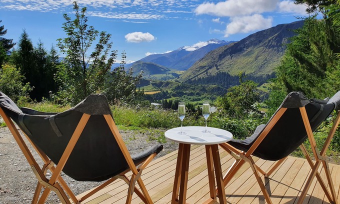 Arthur's Point Chalet De Esquí | Chalet en el bosque con impresionantes vistas ...