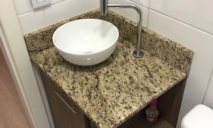 Areal Apartamento | Entire apartment with parking space nearby. The Baroness