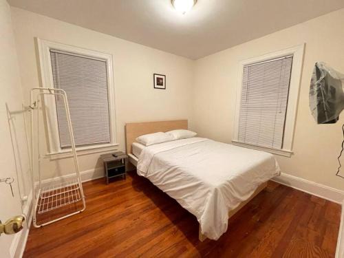 Queens Apartamento | Entire Beautiful 2BR Private Apartment [R]