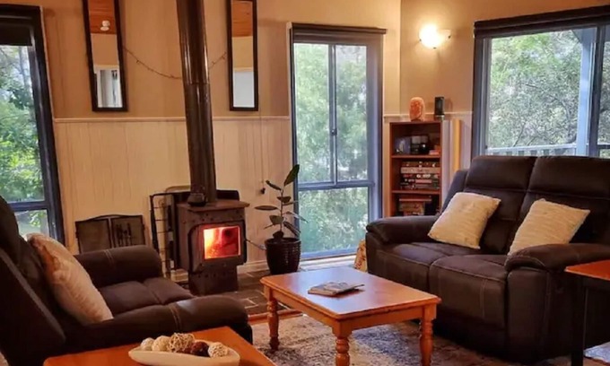 Hepburn Springs Cabaña | Entire Cottage Hepburn Springs