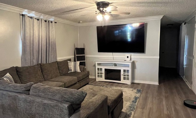 Carrabelle Casa | Entire Home Carrabelle, FL near the beach