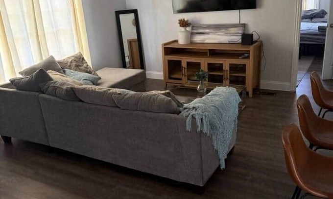 Fort Worth Casa | Entire Home with 6 Beds and Parking