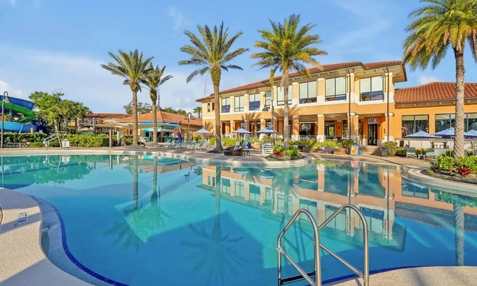 Kissimmee Casa | Entire house 10min to Disney with Hot Tub