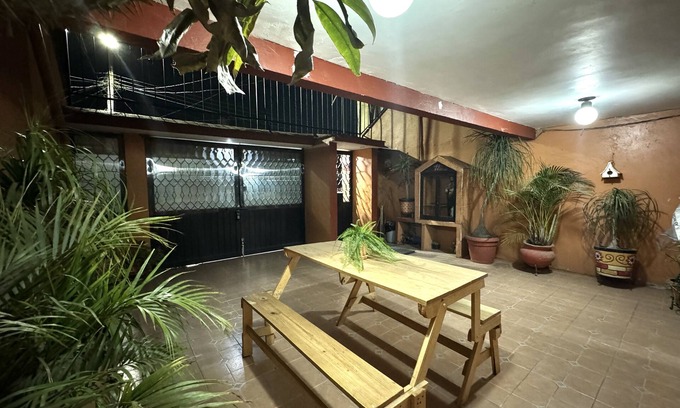 Nezahualcoyotl Casa | Casa completa a 8 mins del metro Impulsora