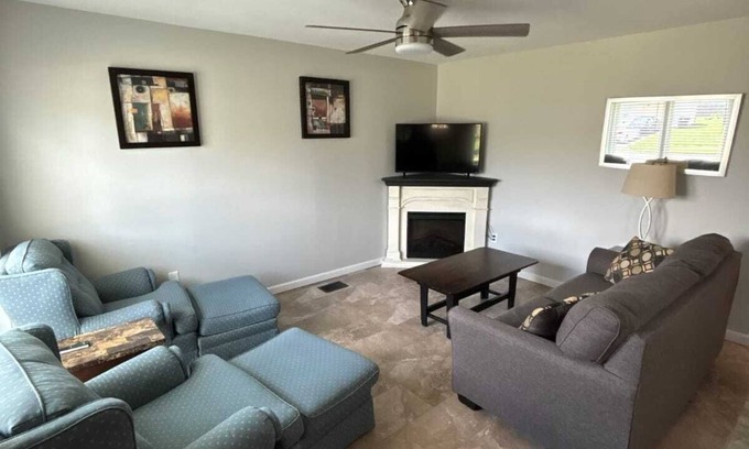 Xenia Casa | Entire House - Discounted for Over 7 days and Over 28 days