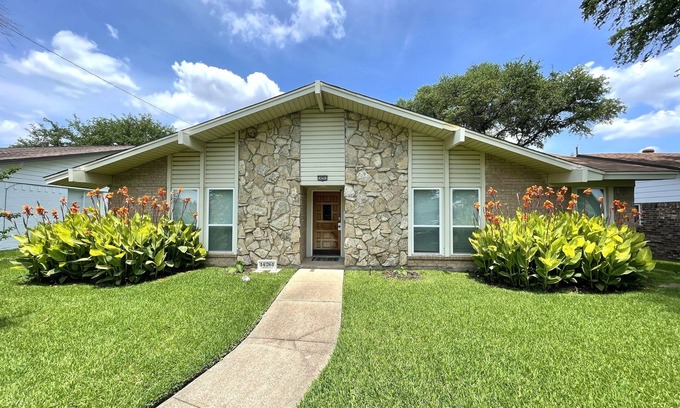 Farmers Branch Casa | Casa bellamente remodelada en el Dallas Metroplex