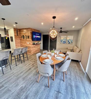Gustavo A. Madero Apartamento | Entire Luxurious Apartment in Shopping Mall