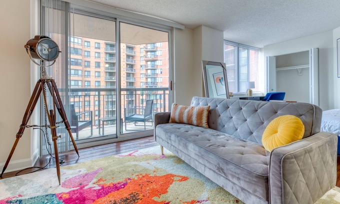 Pentagon City Apartamento | Entire Luxury apt near D-TOWN DC
