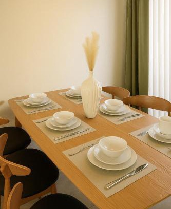 Garfield Apartamento | Entire Stylish 2-Bedroom Townhouse, Beach & Disney