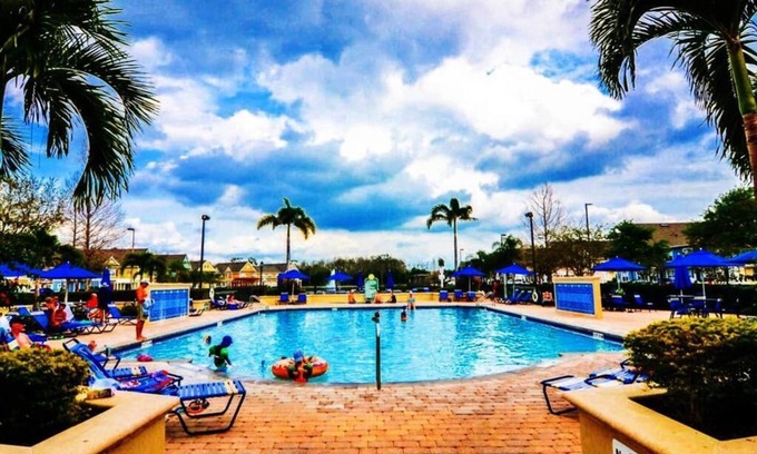 Venetian Bay Villages Casa | Entire townhome near Disney