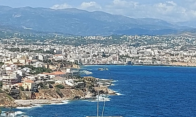 Halepa Apartamento | Eolia,2-bedroom apt with panoramic view of the charming Chania and WiFi+AC