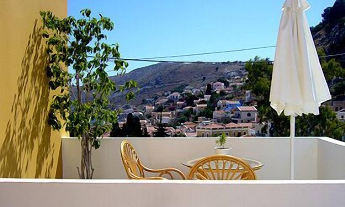 Symi Casa | Eos Studios