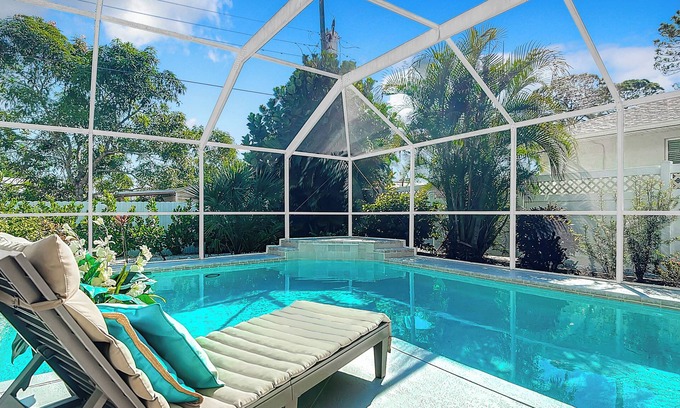 Naples Park Casa | Heated Pool Home w Epic Arcades by Beach & Mercato