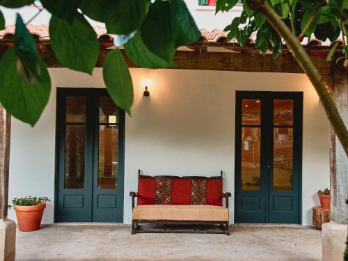 Cardielos Casa | Épicos House, Your home away from home.