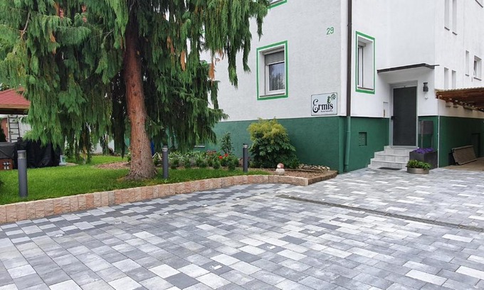 Metzingen Apartamento | Ermis Apartments