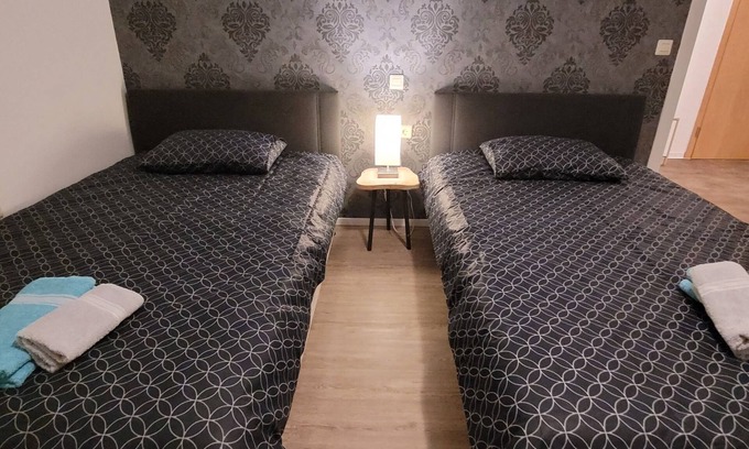 Metzingen Apartamento | Ermis Apartments Metzingen