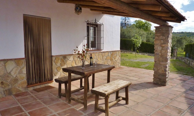 Antequera Cabaña | Casa en Villanueva con vistas a montañas