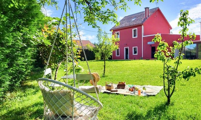 Queo de Abaixo Casa | AG Casa Bértoa con jardín y comedor exterior x8