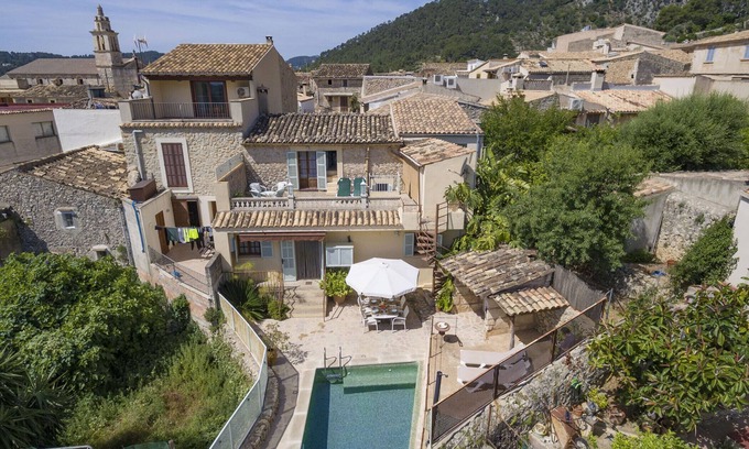 Selva Chalet De Esquí | Es Raco