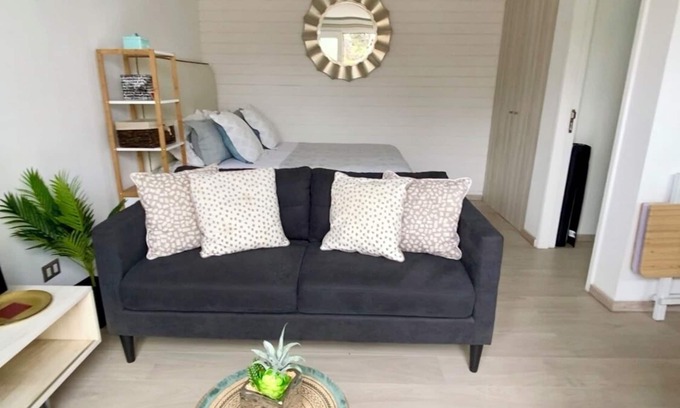 Algarrobo Casa | Escapate a esta acogedora mini-casa totalmente equipada para 2 en El Canelo