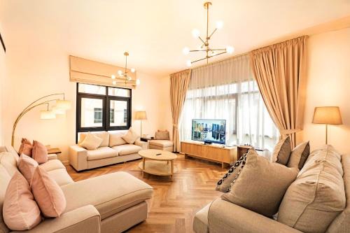The Greens Apartamento | Escape 24 Spacious 3BR Retreat in Al Sidr 2 The Greens