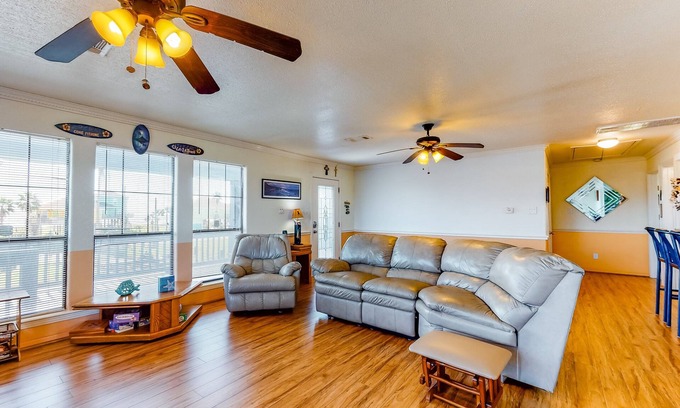 Crystal Beach Casa | Escape | Gulf Views | Large Deck | Pet Friendly