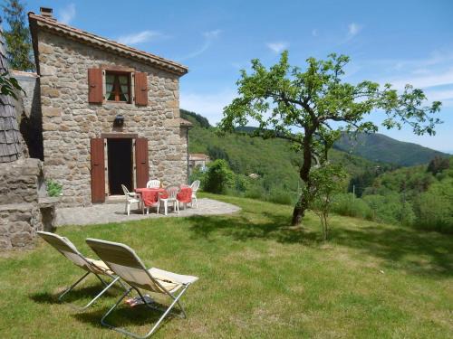 Saint-Julien-du-Gua Casa | Escape in Saint-Julien-du-Gua