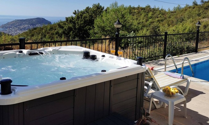 Bektas Villa | Rent a Luxury Villa in Alanya, Close to the Beach, Alanya Villa 1019