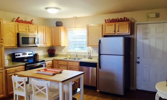 Fernandina Beach Casa | ¡Escápese a nuestra hermosa isla marina para unas vacaciones relajantes!