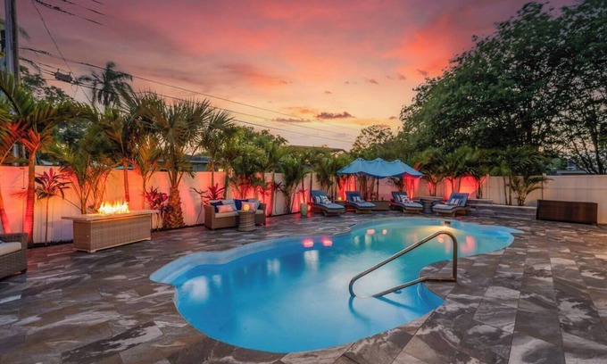 Clearwater Casa | Escape to Clearwater Oasis w/ amazing heated pool!