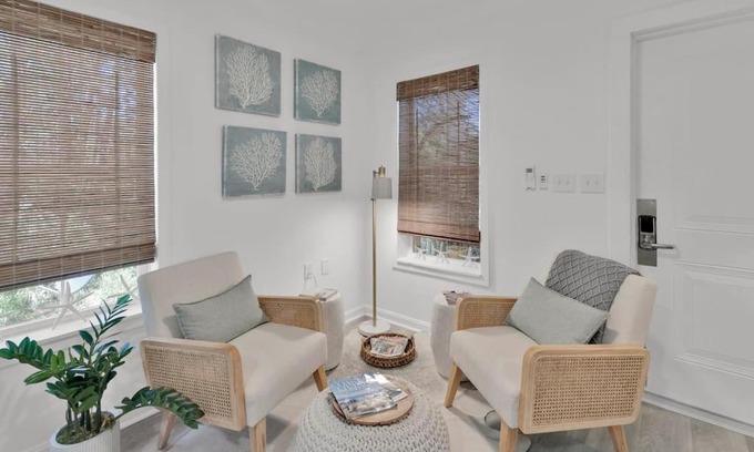 Grayton Beach Casa | Escape to Heart of Grayton Beach in Cozy Cottage