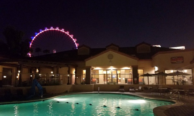 Las Vegas Complejo | Escápate al Lujo: Justo al lado del Esfera de Las Vegas