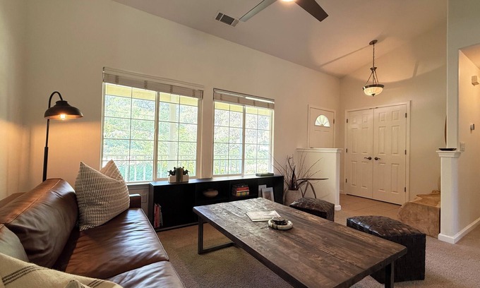 Three Rivers Casa | Escape to Sequoia this Summer