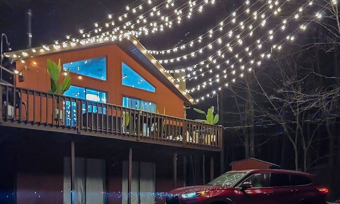 Lake Ariel Chalet De Esquí | Escape to The Hideout, a modern community just 2 hours from NYC & Philly