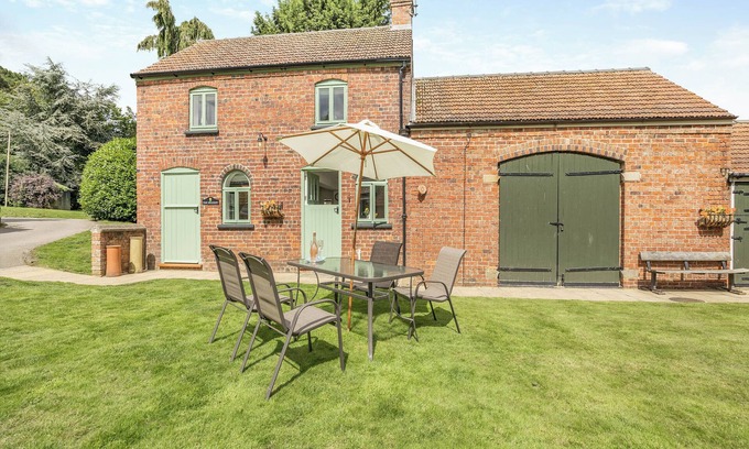Tetford Cabaña | Escape to this exquisite holiday let in Tetford.