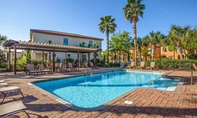 Villa Lago Casa | Escape to Villa Lago: Sandestin Mediterranean Gem