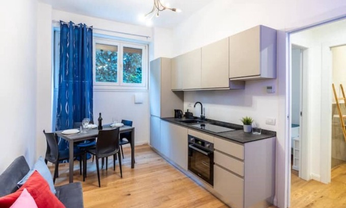 Tre Torri Apartamento | Esclusivo, Moderno a City Life