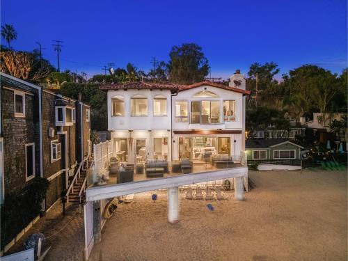 Central Malibu Casa | Escondido Escape