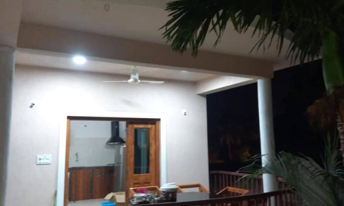 Gauravaddo Casa | Esha Apartment Calangute : Three-Bedroom House