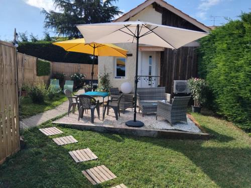Saint-Clair-de-la-Tour Apartamento | Espace Atypique détente, bien-être
