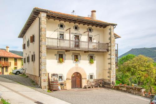 Saragueta Apartamento | Espacioso apartamento en el Pirineo Navarro