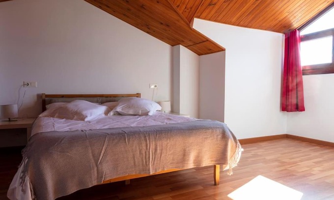 Valdelinares Apartamento | Espacioso y luminoso duplex con buhardilla