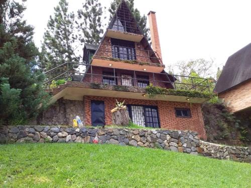 Barquisimeto Otro | Espectacular Chalet GUAYAMURE