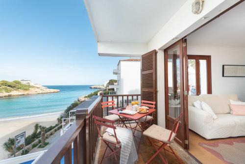 Cala Marcal Apartamento | ¡Espectaculares vistas al mar en Corb Mari 1!