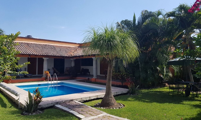 Morelos Casa | Espléndida Casa de Descanso Quinta "SantaJulia"
