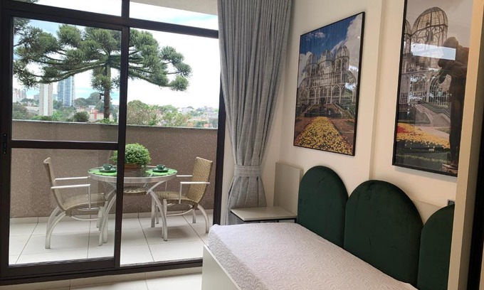 Mossungue Apartamento | Estúdio Lindíssimo com Varanda!